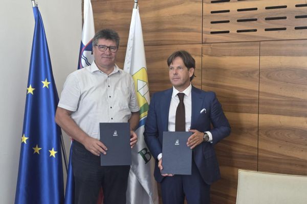 predstavnost-2026-08-19t152023-39569e8a3e4-cd2a-a00a-dcf7-9c30aa85f4c9B2A5839E-7C93-9735-AF00-426D619C96C8.jpg