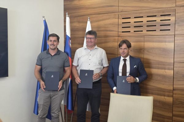 predstavnost-2026-08-19t152035-01196d93373-e86b-8780-c190-23096d4fdb333CCAC001-4C6C-2A68-3F84-6D84B6D5949E.jpg